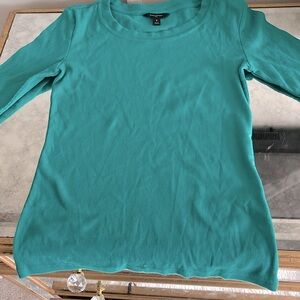 Beautiful 3/4 sleeve banana republic t shirt